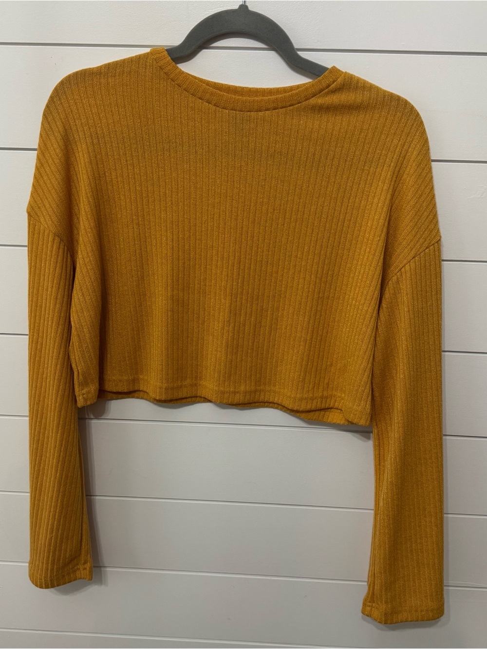 Ribbed long sleeve blouse